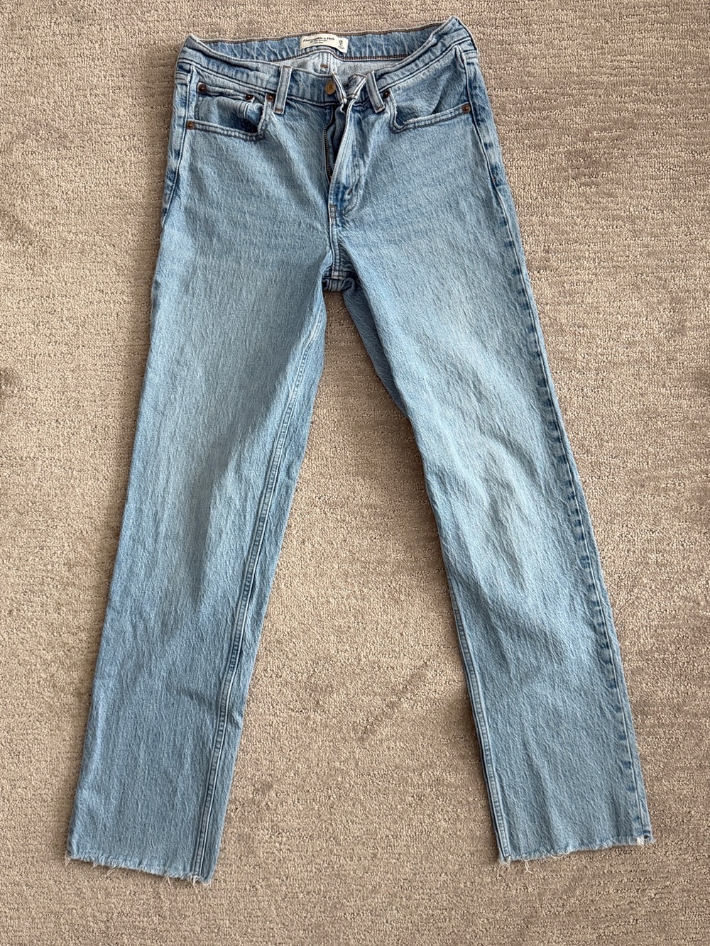 Abercrombie & Fitch mid-rise jeans
